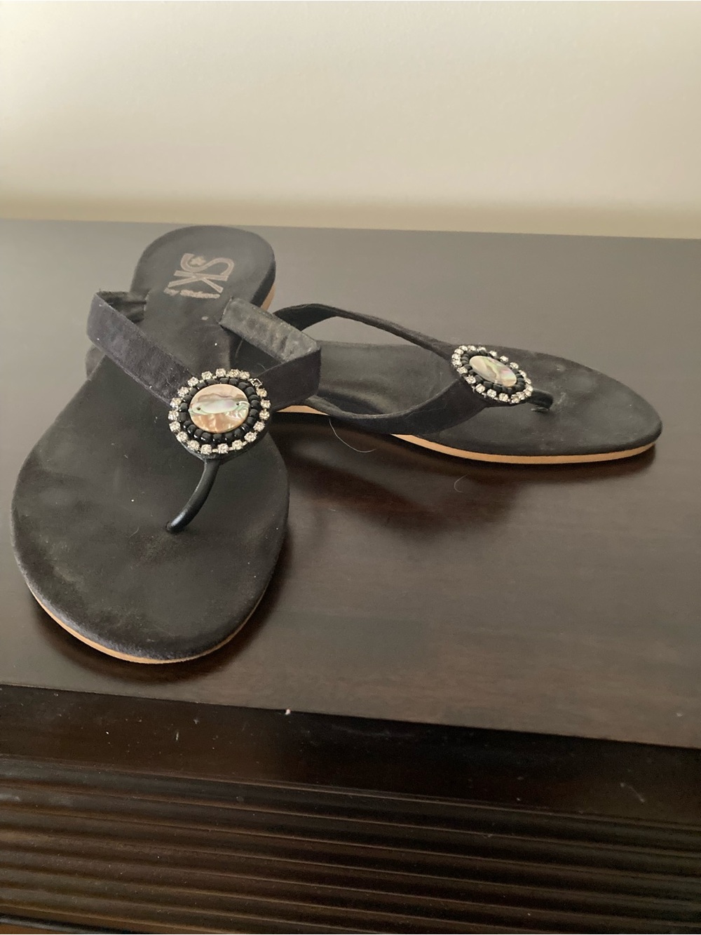 SKI by Skemo mother of pearl snd rhinestone flat sandals